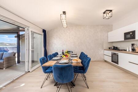 Cocina y comedor