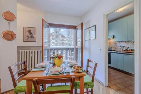 Cocina y comedor