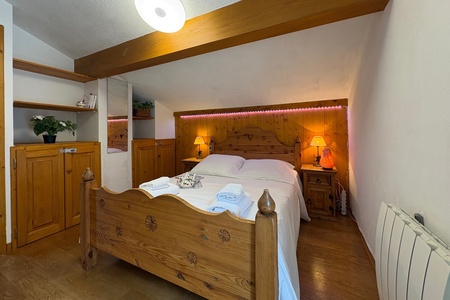 Second bedroom