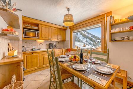 Cocina y comedor