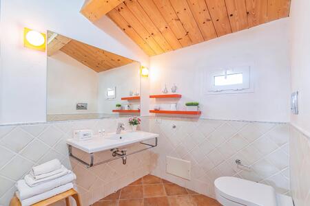 Bagno con doccia