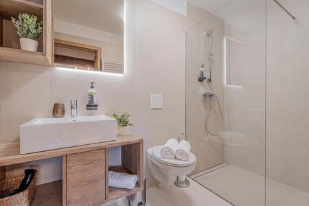 Salle de bain attenante