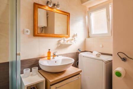 Bagno con doccia