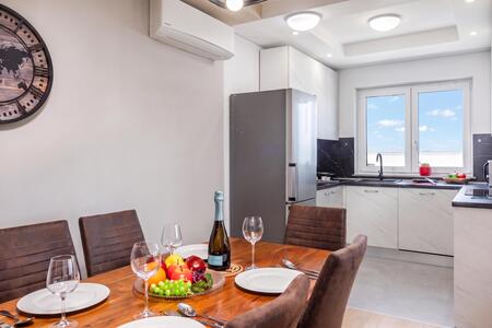Cocina y comedor