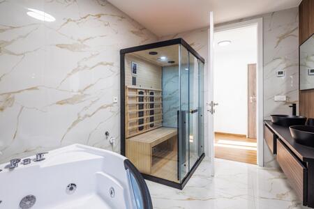 Bathroom with bathtub