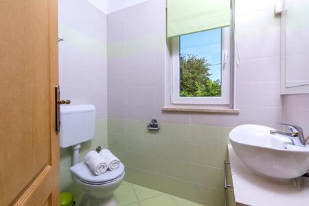 Ensuite Bathroom