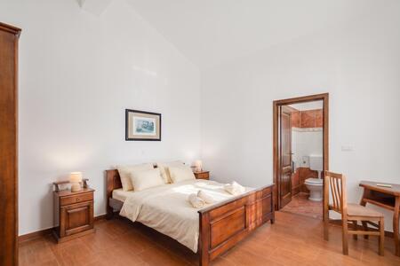 Zweites Schlafzimmer