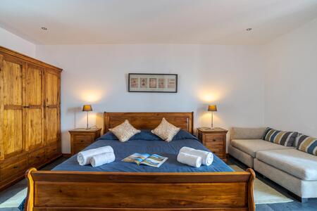Zweites Schlafzimmer