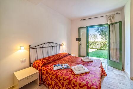 Bed linen and towels