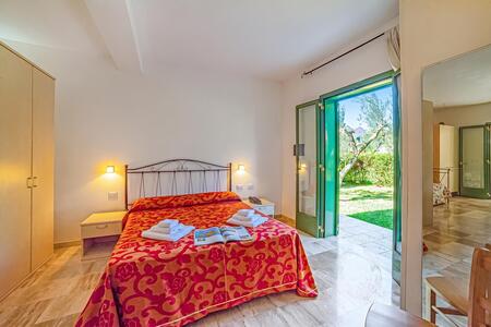 Bed linen and towels