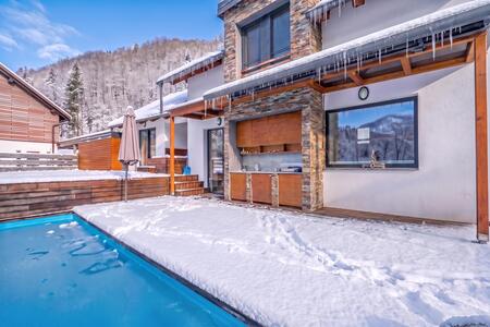 Private Pool