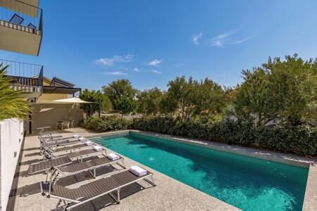 Piscina comunitaria