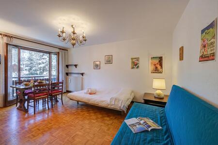 Living and dining room