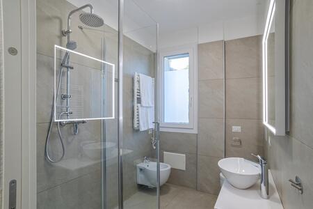 Baño con ducha