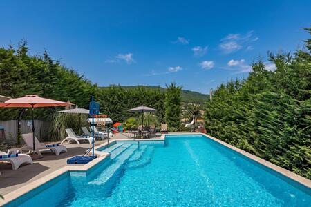 Private Pool