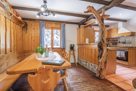 Kitchen and dining area