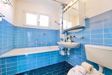 Bathroom with bathtub