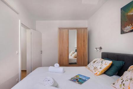 Second bedroom