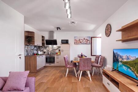Cocina y comedor