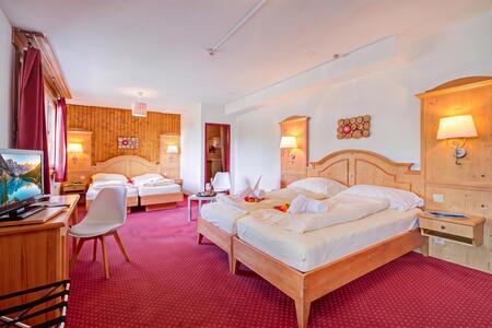 Cama