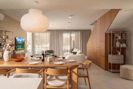 Kitchen and dining area